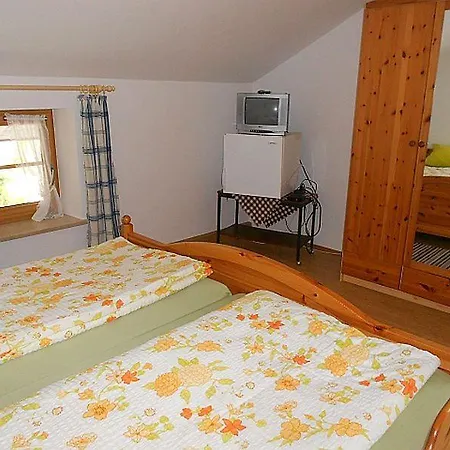 Vakantieboerderij Lenzenhof, Familie Christian Und Stefanie Spitzl Frasdorf