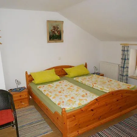 Vakantieboerderij Lenzenhof, Familie Christian Und Stefanie Spitzl